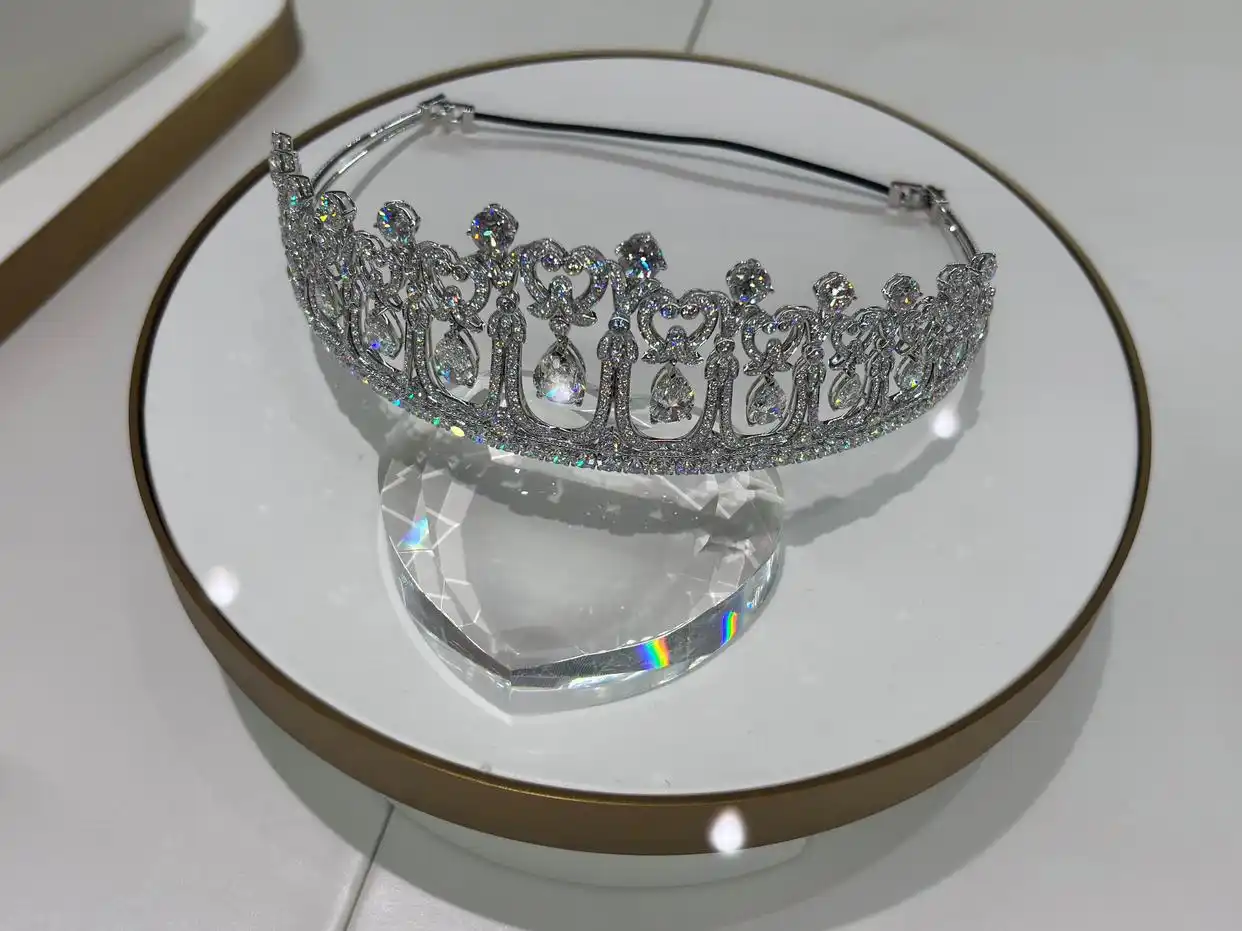 At the Zhecheng Lab-Grown Diamond Trading Center in China, exquisite lab-grown diamond jewelry sparkles brilliantly