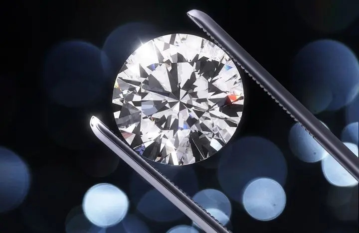 Laboratory-Grown Diamond Showcase
